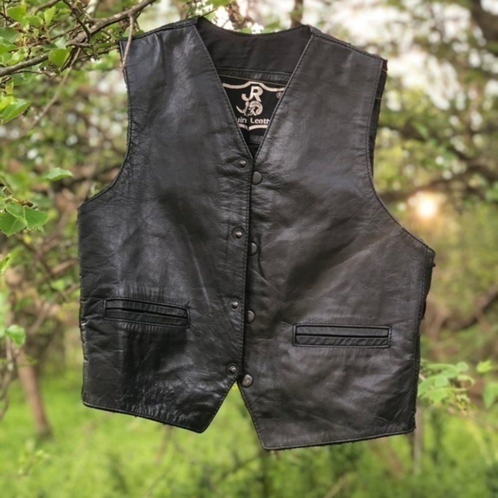 JR Genuine Leather Women’s Motorcycle Side Lace Snap Up Vest